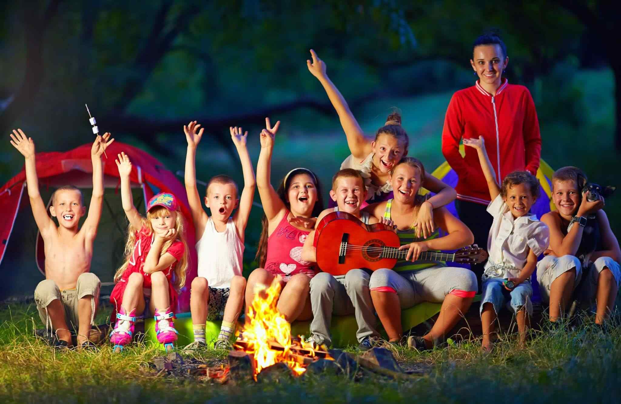 http://reinfocenter.com/wp-content/uploads/2016/11/Kids-club-image-01.jpg